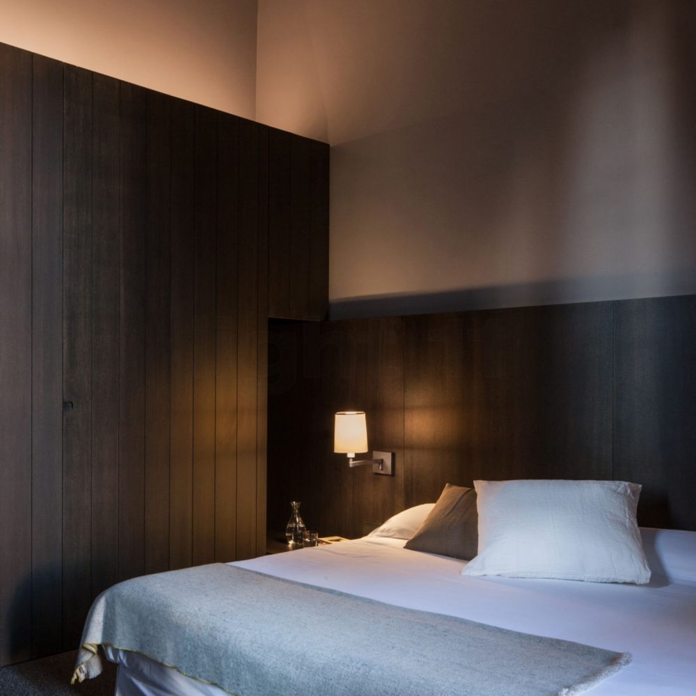 Vibia Swing