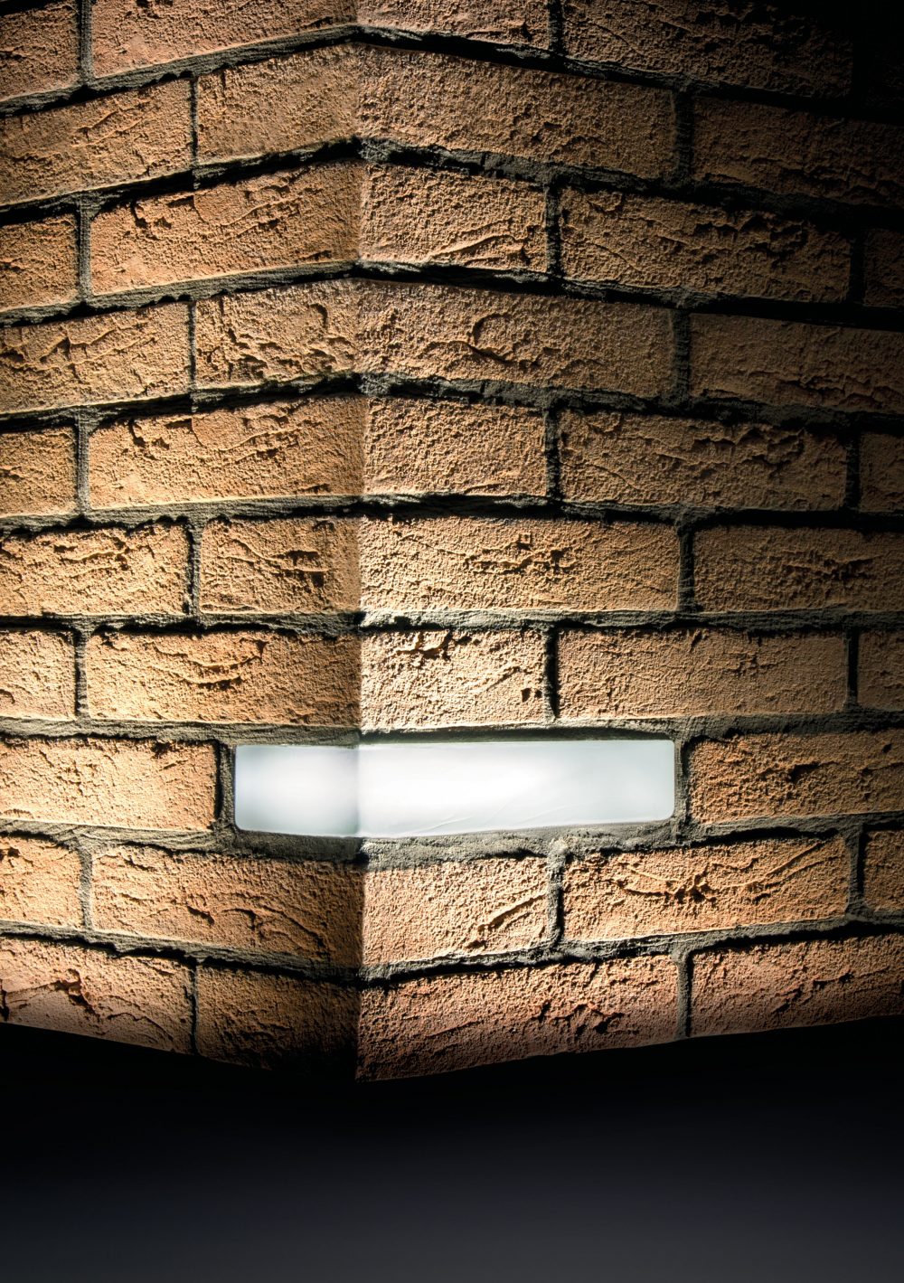 Simes Brick Light