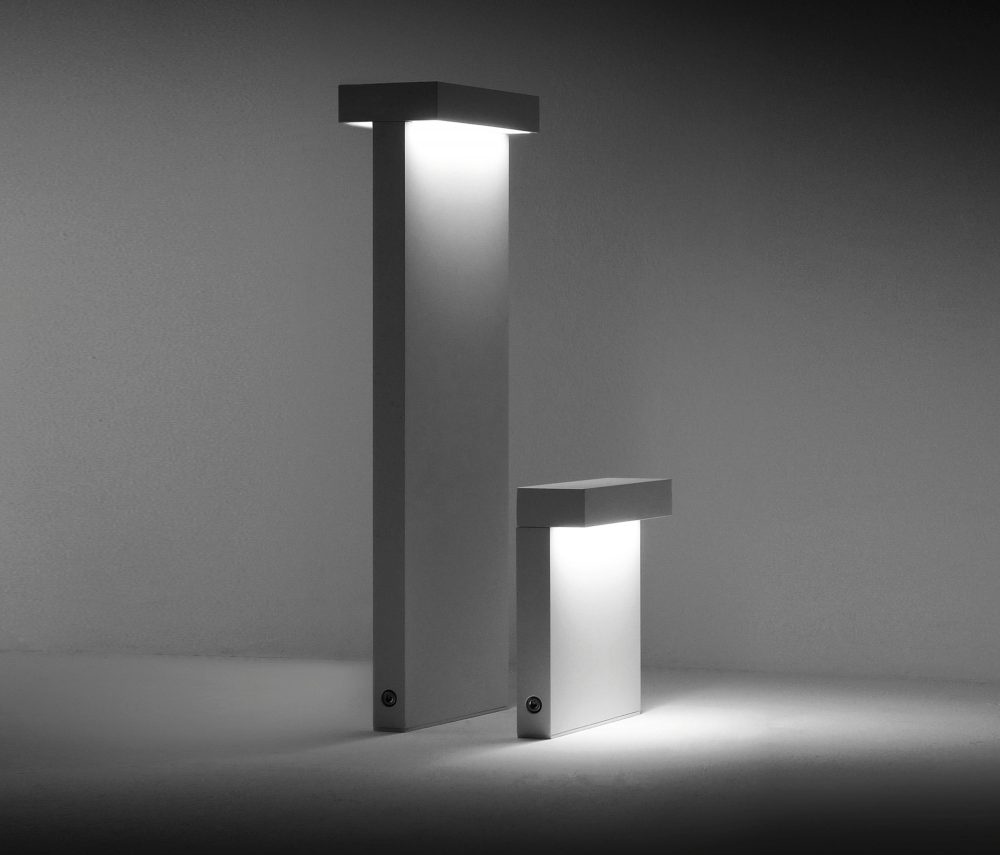 Simes Look Bollard